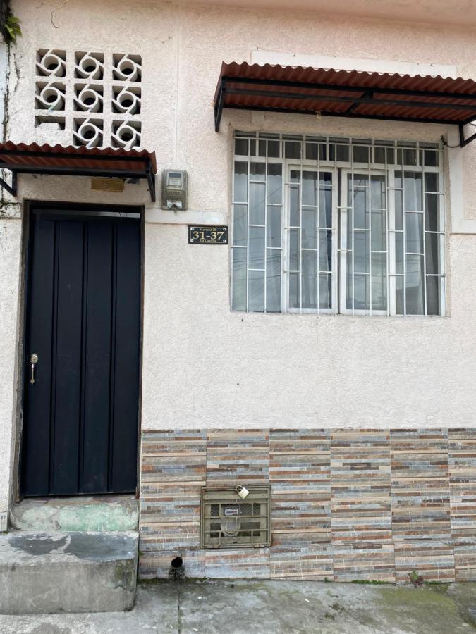 Independiente Bano Exterior Homestay