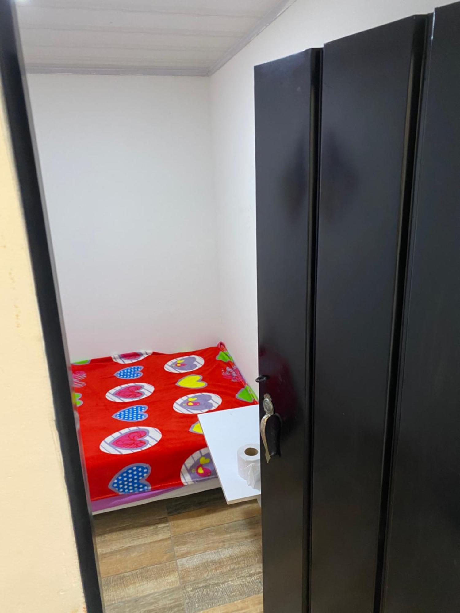 Independiente Bano Exterior Homestay